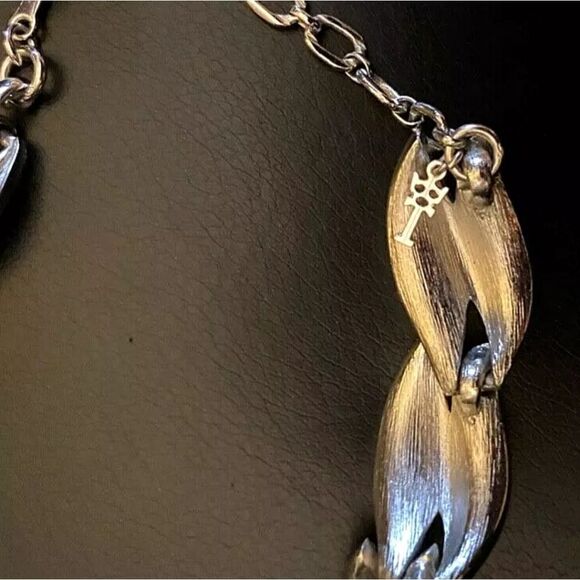 LOT VINTAGE TRIFARI NECKLACE KRAMER EARRINGS PIN BROOCH JEWELRY SET - Picture 4 of 7